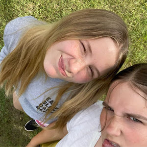 Meet your Posher, Hannah